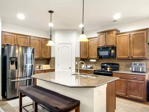 Kitchen - 224 Devonshire Dr, Moncks Corner, SC 29461 photo 5 of 5
