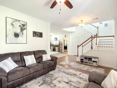 Living - 224 Devonshire Dr, Moncks Corner, SC 29461 photo 2 of 7