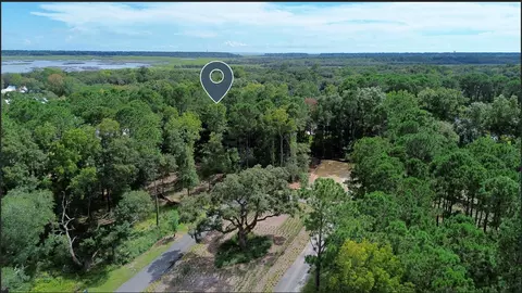 5033 Oak Ridge Ln, Johns Island, SC 29455