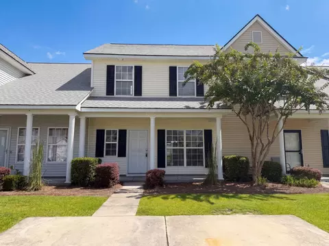 210 Congaree River Dr, Summerville, SC 29485