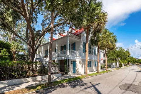 19 Gadsden St, Charleston, SC 29401