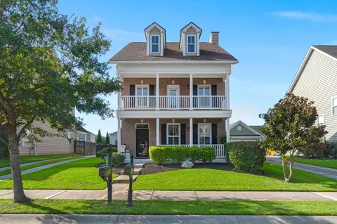 103 Scrapbook Ln, Summerville, SC 29483