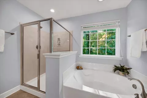 Bath - 223 Buttonbush Ct, Moncks Corner, SC 29461 photo 3 of 5