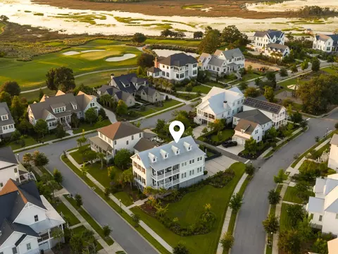 206 Foundry St, Daniel Island, SC 29492