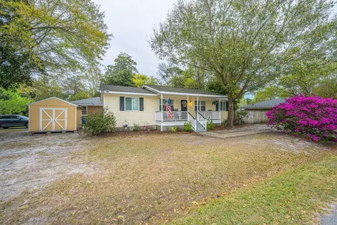 1240 Camellia Rd, Charleston, SC 29407