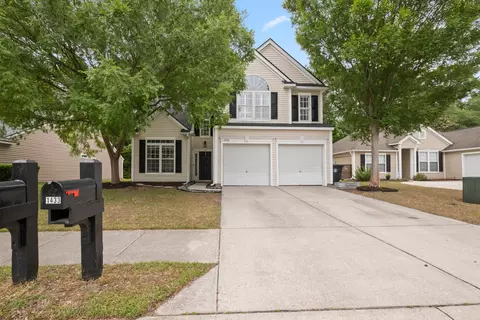 1432 Water Edge Dr, Charleston, SC 29492