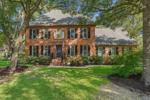 101 Canter Ct, Goose Creek, SC 29445