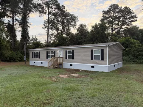 59 Lilly St, Denmark, SC 29042 photo 2