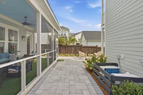 Exterior - 115 Bright Leaf Loop, Summerville, SC 29486 photo 9 of 17