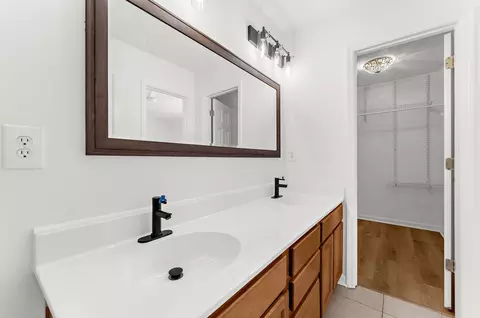 Bath - 357 Kelsey Blvd, Wando, SC 29492 photo 4 of 6