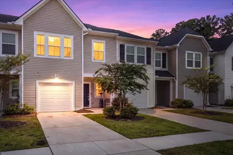 8051 Reagan Way, North Charleston, SC 29418