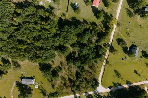 194 Dove Dr, Denmark, SC 29042 photo 4