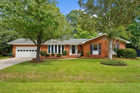 316 Susan Dr, Charleston, SC 29407