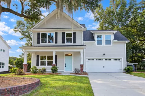 1413 Iroquois St, North Charleston, SC 29405