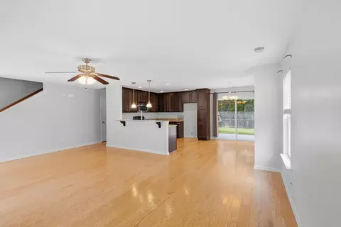 Living - 187 Blackstone Dr, Moncks Corner, SC 29461 photo 3 of 4