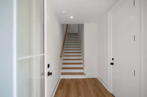 Entry Way - 1602 Lauda Dr, Mount Pleasant, SC 29464 photo 1 of 4