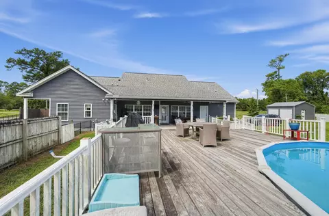 Exterior - 6777 Hampton Rd, Conway, SC 29527 photo 10 of 17