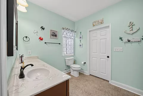 Bath - 6777 Hampton Rd, Conway, SC 29527 photo 6 of 7
