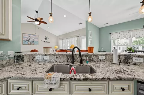 Kitchen - 6777 Hampton Rd, Conway, SC 29527 photo 2 of 5