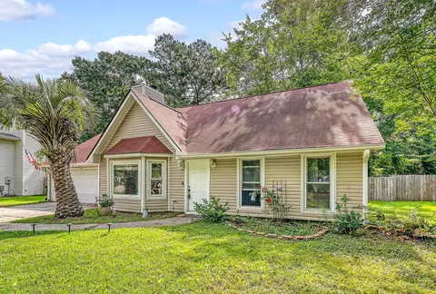 4606 Moss Ct, North Charleston, SC 29420