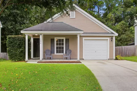 1006 Deerberry Rd, Goose Creek, SC 29445