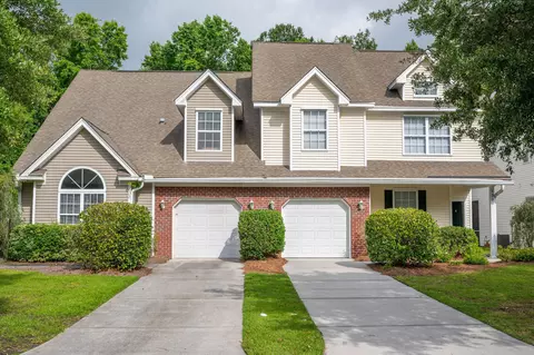 1300 Fenwick Plantation Rd, Johns Island, SC 29455