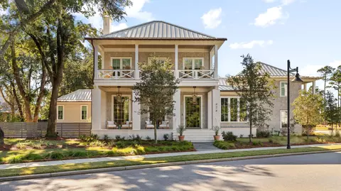 424 Wayfaring Pt, Daniel Island, SC 29492