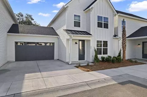 308 Livewell Ct, Johns Island, SC 29455