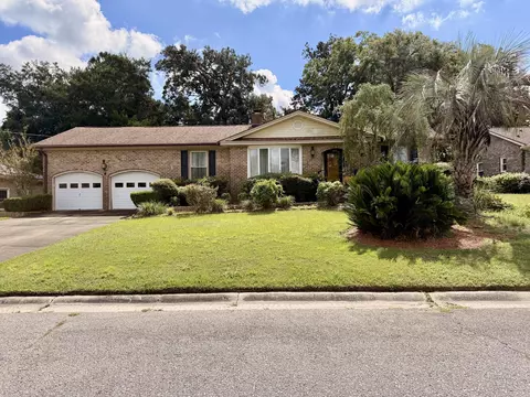 4351 Helene Dr, North Charleston, SC 29418