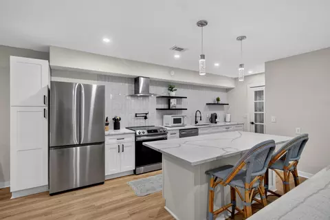 24 Meander Row #4, Charleston, SC 29412
