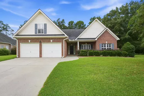 14 Muirfield Village Ct, Summerville, SC 29483