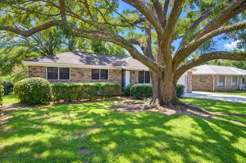 127 Clay St, Goose Creek, SC 29445