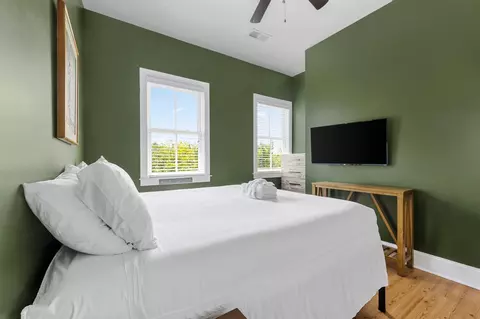 Bedroom - 162 Spring St #E, Charleston, SC 29403 photo 1 of 9