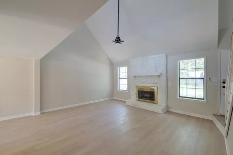 Living - 1303 Sand Pine Rd, Ladson, SC 29456 photo 8 of 9
