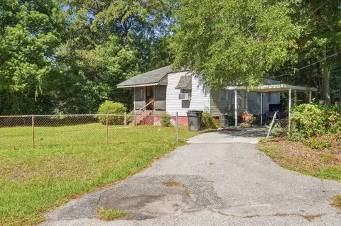 2902 Alabama Dr, North Charleston, SC 29405