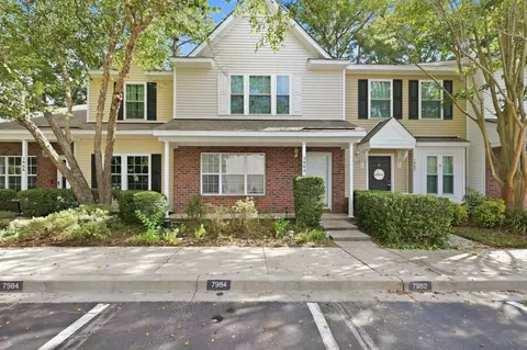 7984 Shadow Oak Dr, North Charleston, SC 29406