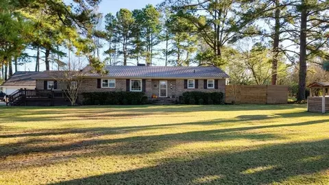 270 Salisberry Rd, Holly Hill, SC 29059
