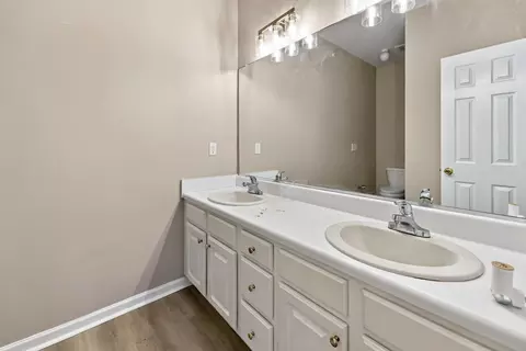 Bath - 3304 Mariners Way, Moncks Corner, SC 29461 photo 3 of 5
