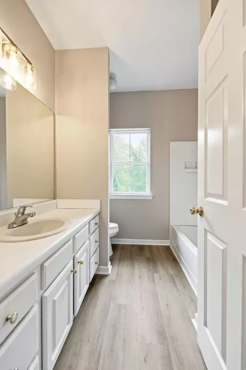 Bath - 3304 Mariners Way, Moncks Corner, SC 29461 photo 2 of 5