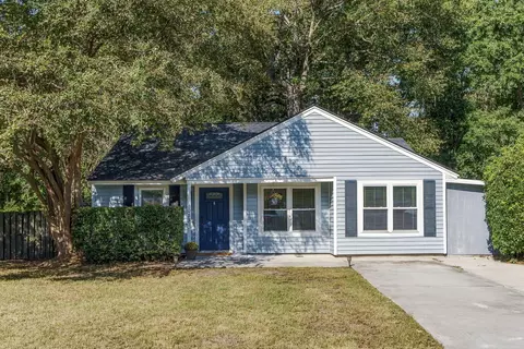 1083 Oakcrest Dr, Charleston, SC 29412