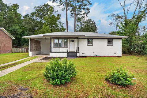 116 Ridge Rd, Summerville, SC 29485