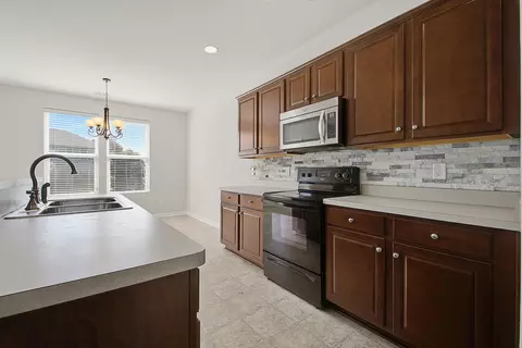 Kitchen - 1663 Eider Down Dr, Summerville, SC 29483 photo 3 of 4