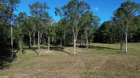 727 Crystal Lk, Huger, SC 29450