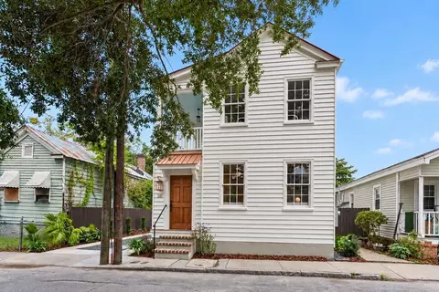 20 Addison St, Charleston, SC 29403
