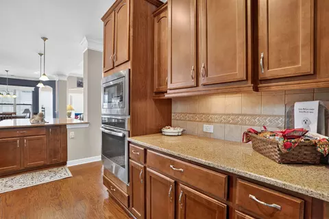 Kitchen - 423 Topcrest Ln, Moncks Corner, SC 29461 photo 5 of 5