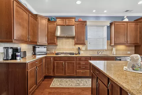 Kitchen - 423 Topcrest Ln, Moncks Corner, SC 29461 photo 4 of 5