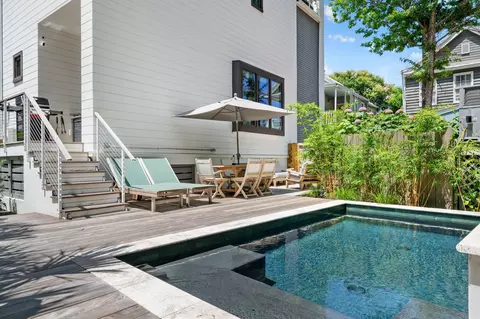 7 Carrere Ct, Charleston, SC 29403