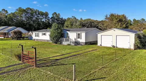 159 Crest Ln, Saint Stephen, SC 29479 photo 5
