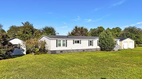 159 Crest Ln, Saint Stephen, SC 29479 photo 6