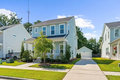 305 W Respite Ln, Summerville, SC 29483